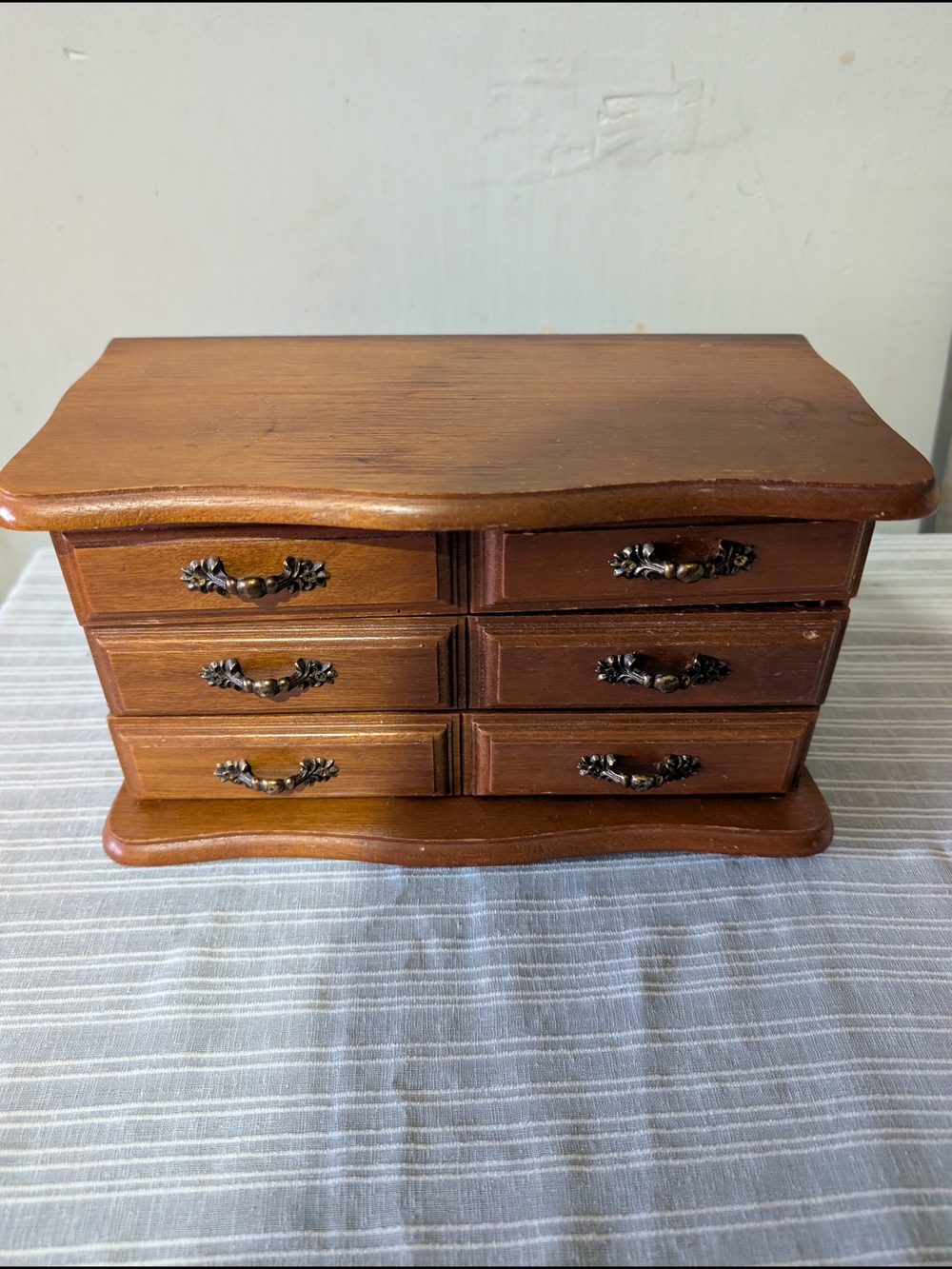 Vintage Wooden Jewelry Box 3-Drawer Chest Ornate Hardware Made in Taiwan